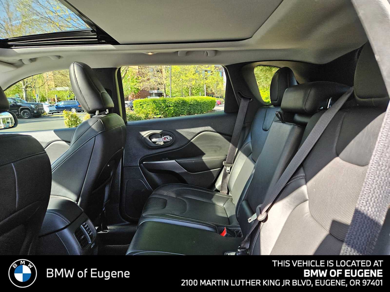 2022 Jeep Cherokee Latitude Lux