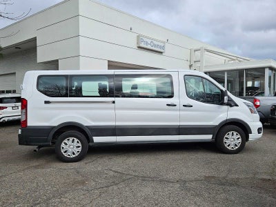 2023 Ford Transit Passenger Wagon XLT