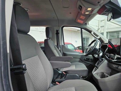 2023 Ford Transit Passenger Wagon XLT