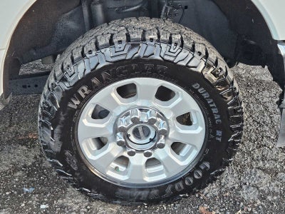 2023 Ford Super Duty F-350 SRW XLT