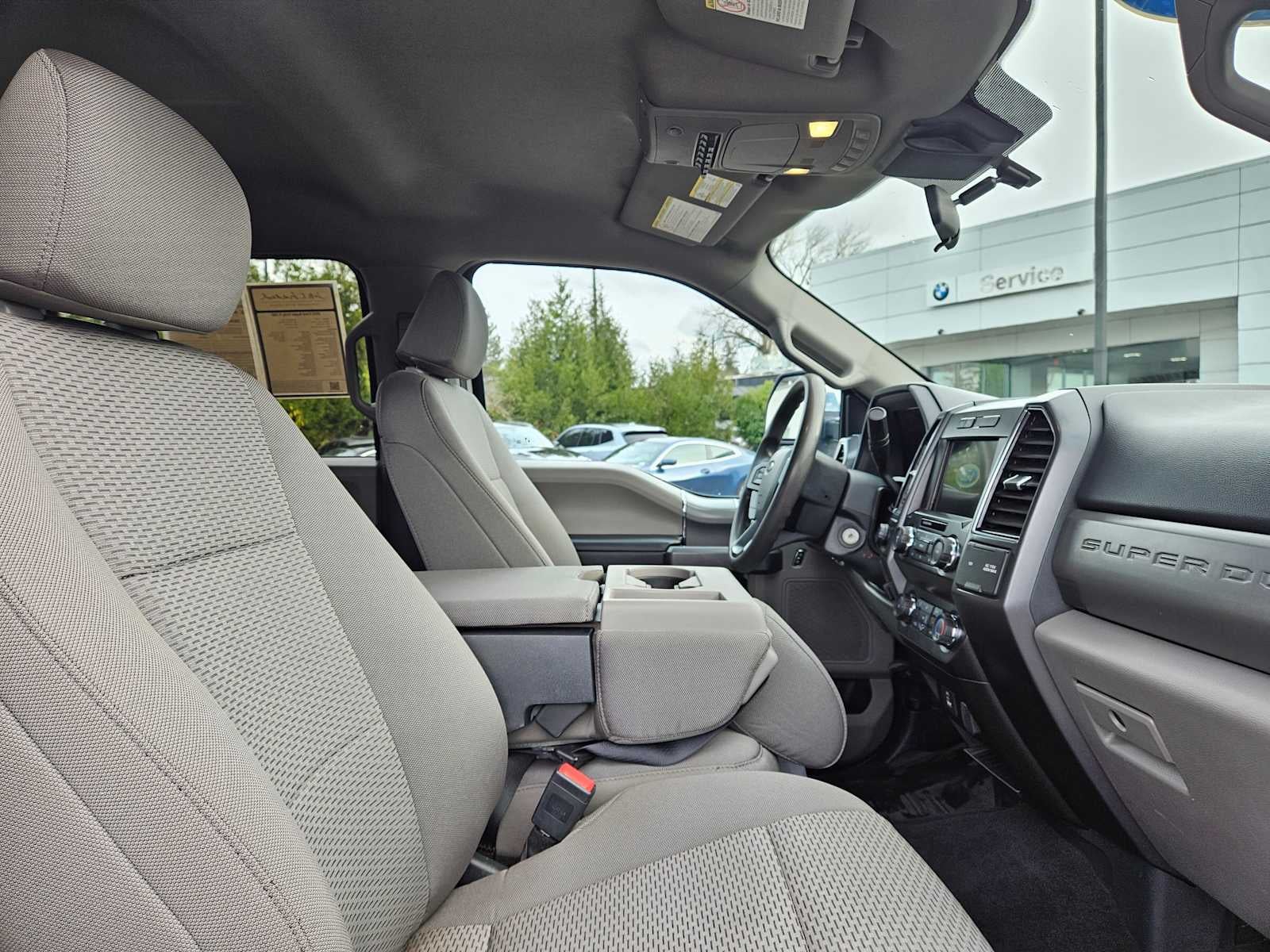 2022 Ford Super Duty F-350 SRW Pickup XLT