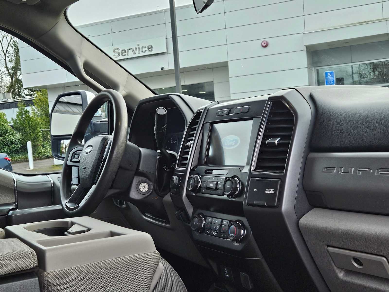 2022 Ford Super Duty F-350 SRW Pickup XLT