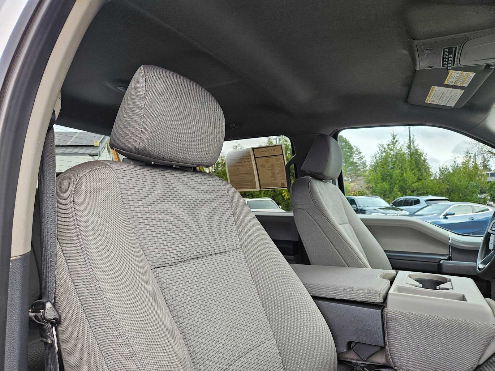 2022 Ford Super Duty F-350 SRW Pickup XLT