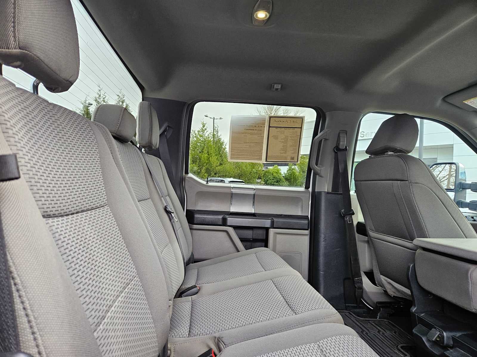 2022 Ford Super Duty F-350 SRW Pickup XLT