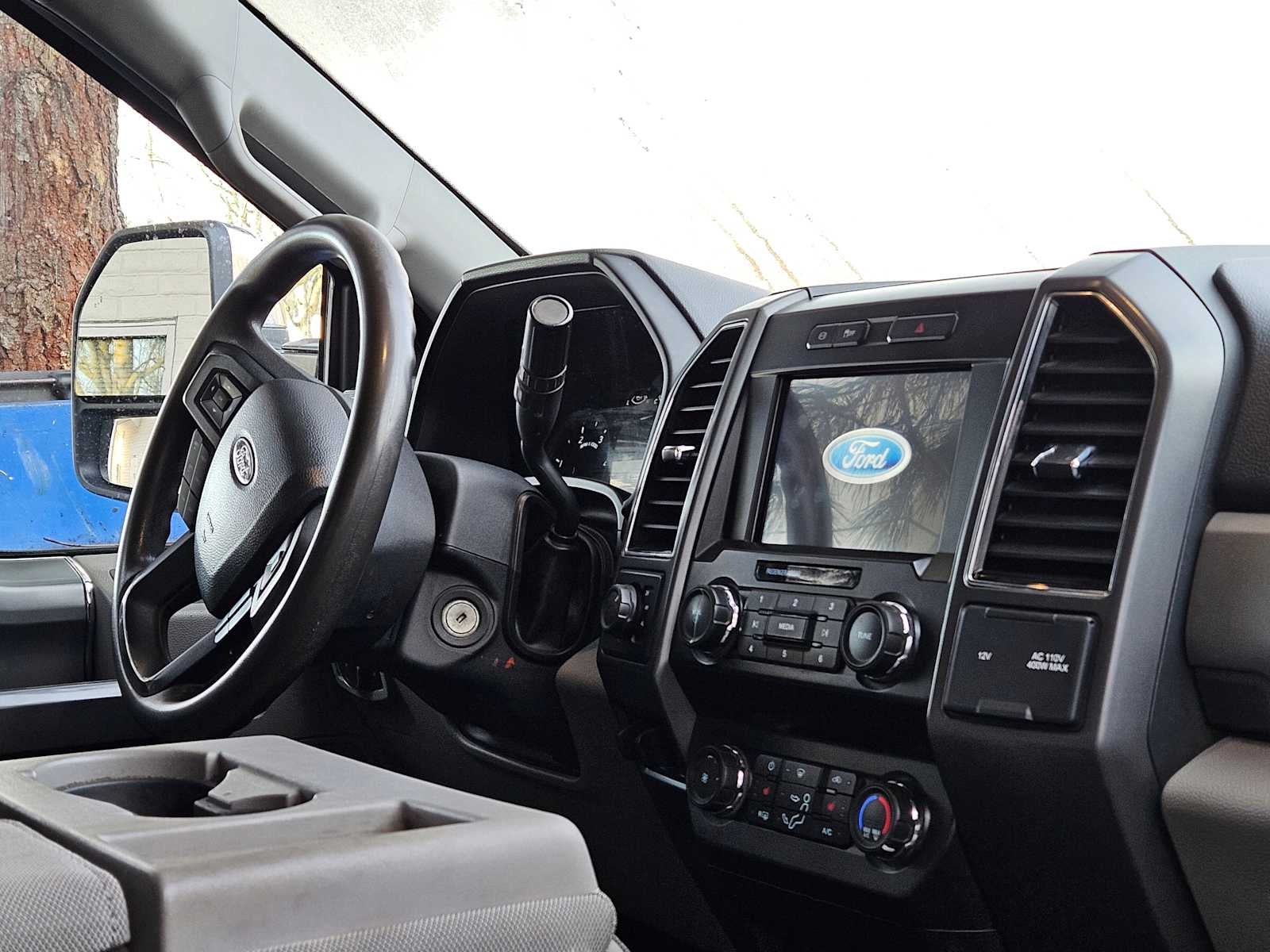 2022 Ford Super Duty F-350 SRW XLT