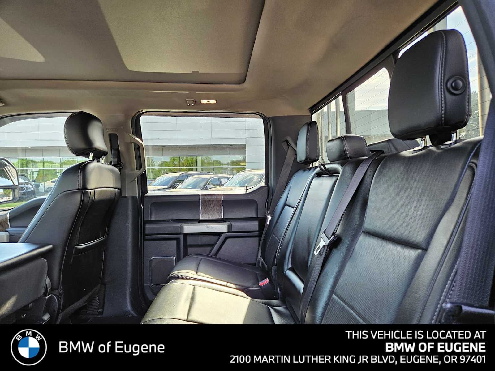 2017 Ford Super Duty F-350 SRW Pickup Lariat