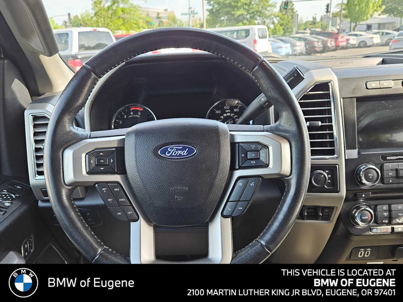 2017 Ford Super Duty F-350 SRW Pickup Lariat