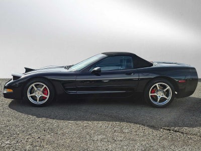2002 Chevrolet Corvette 2dr Convertible