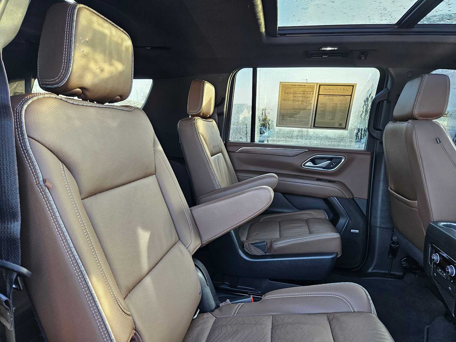 2022 Chevrolet Suburban High Country