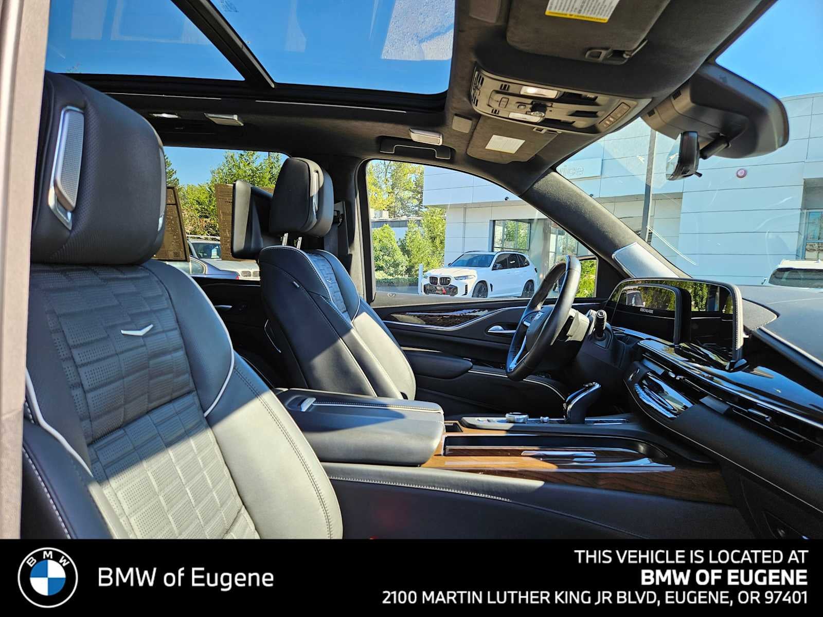 2024 Cadillac Escalade ESV 4WD Premium Luxury Platinum