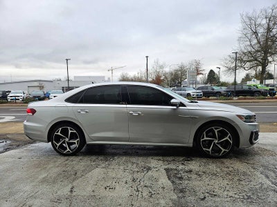 2020 Volkswagen Passat 2.0T R-Line