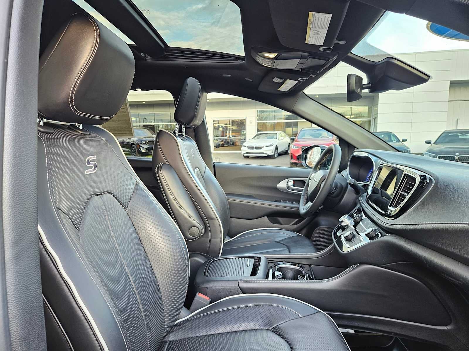 2025 Chrysler Pacifica Limited