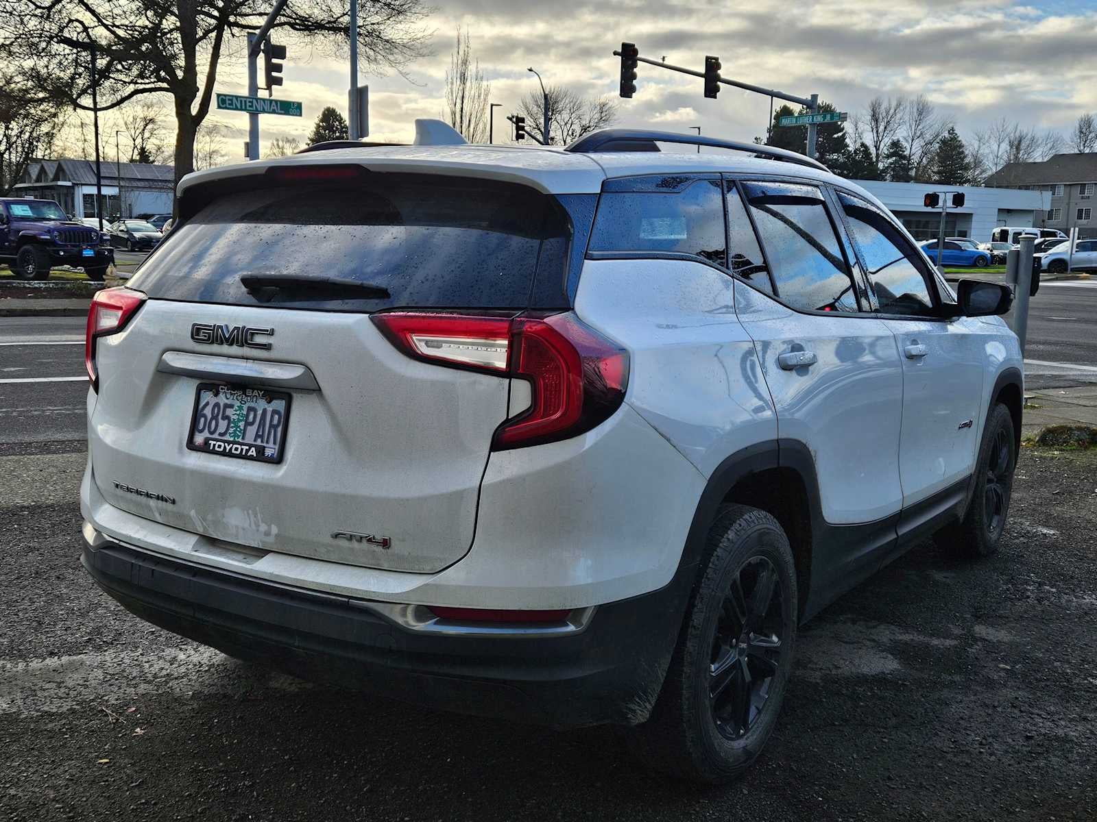 2023 GMC Terrain AT4