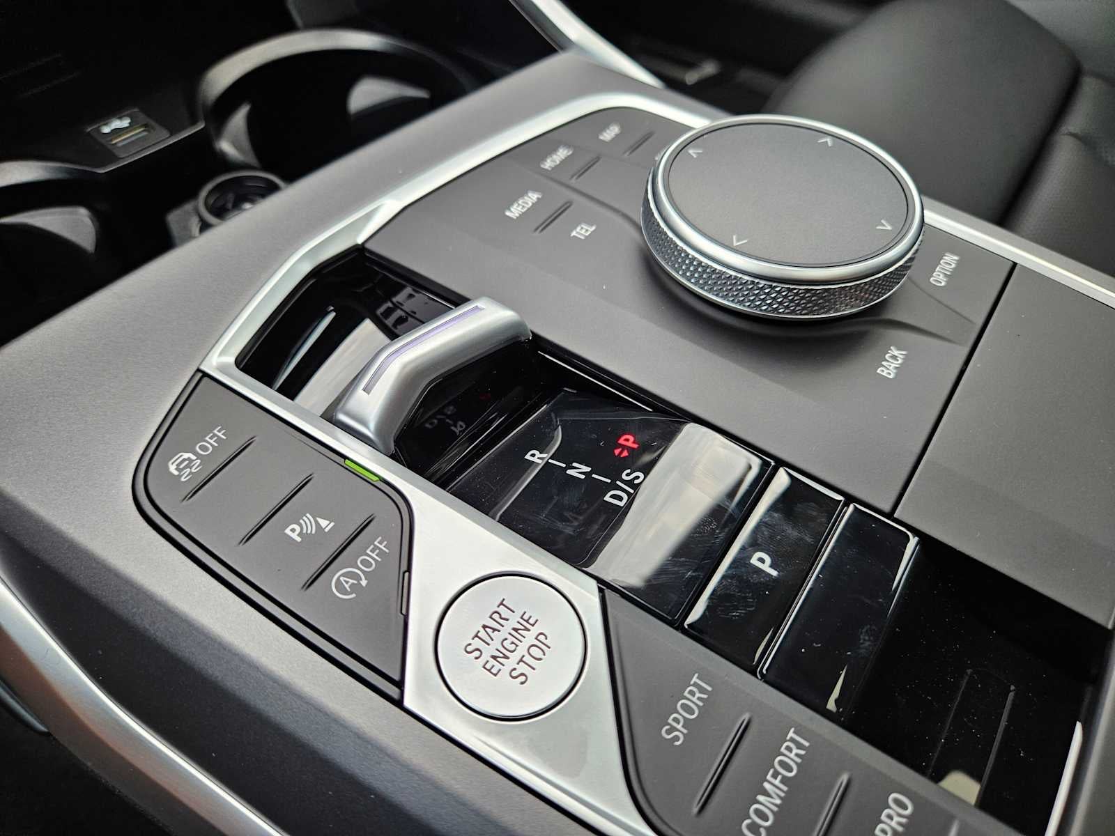 2025 BMW 2 Series 230i xDrive