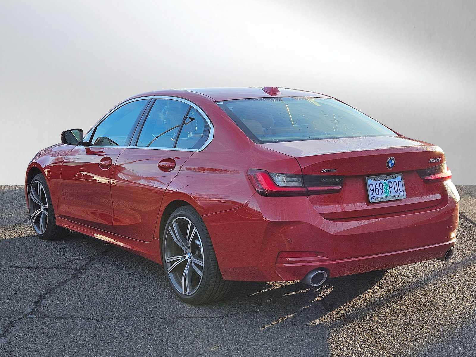 2024 BMW 3 Series 330i xDrive