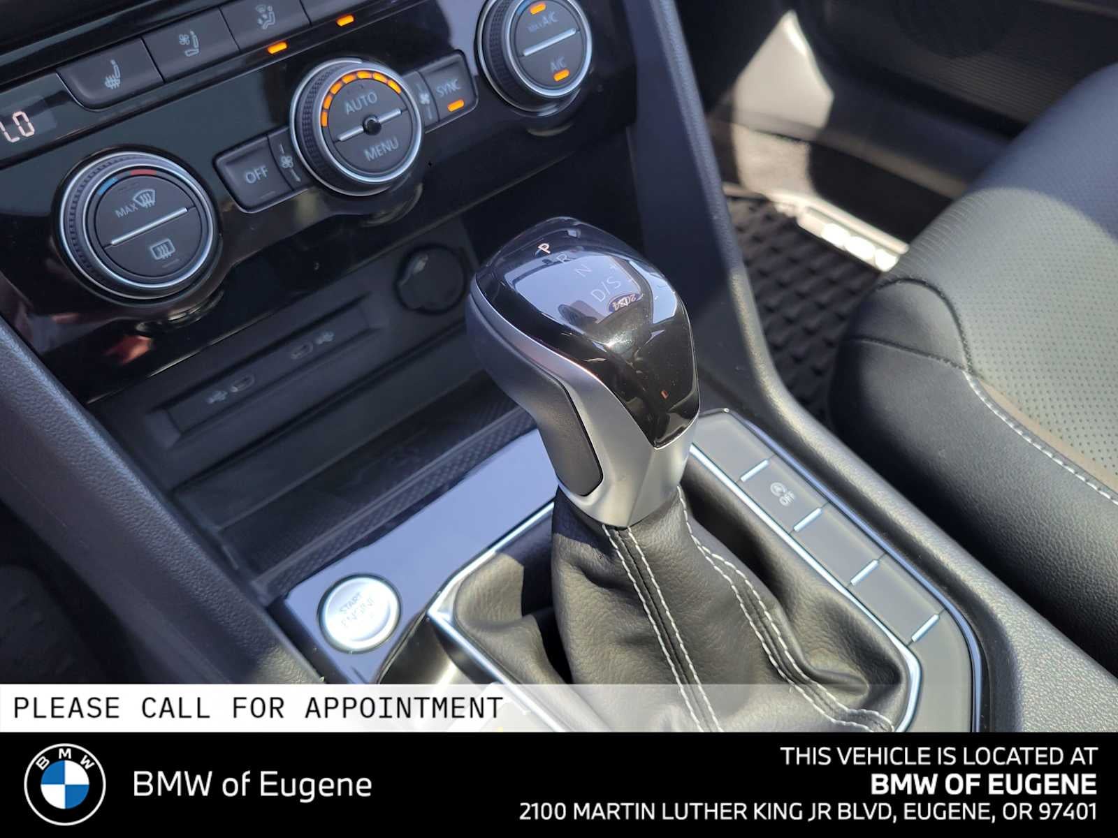 2024 Volkswagen Taos SEL