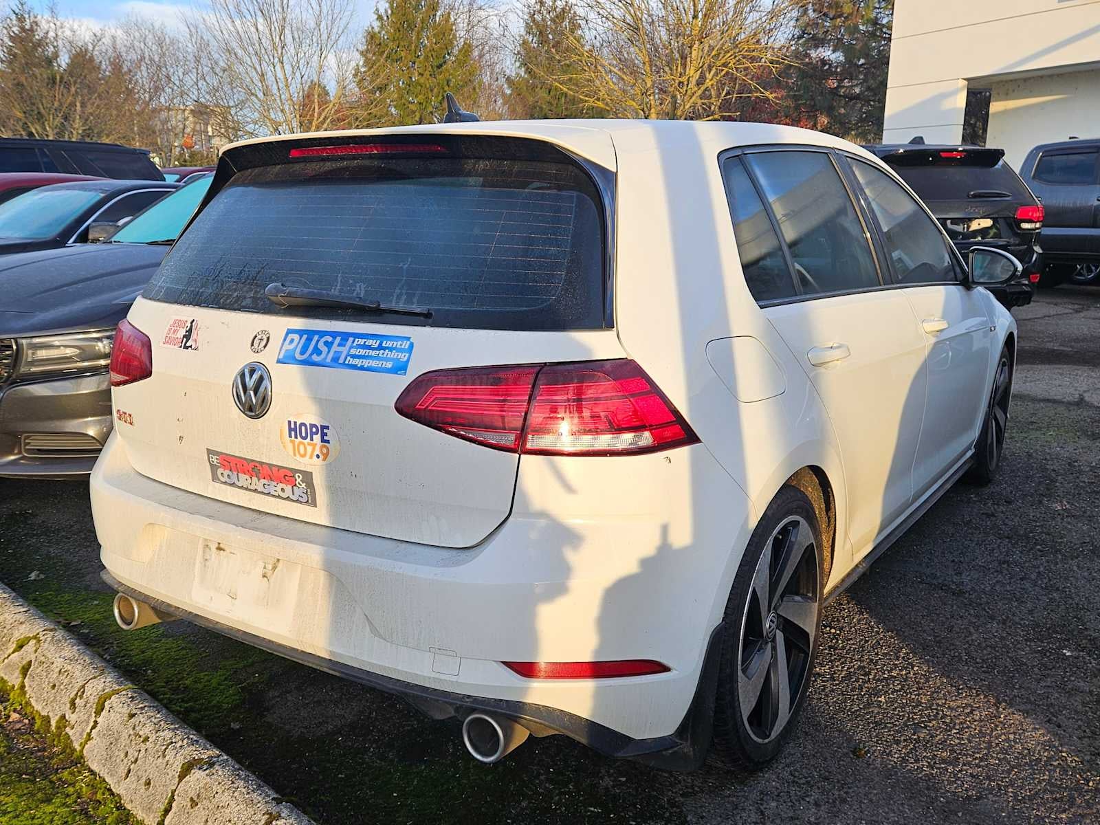 2019 Volkswagen Golf GTI SE