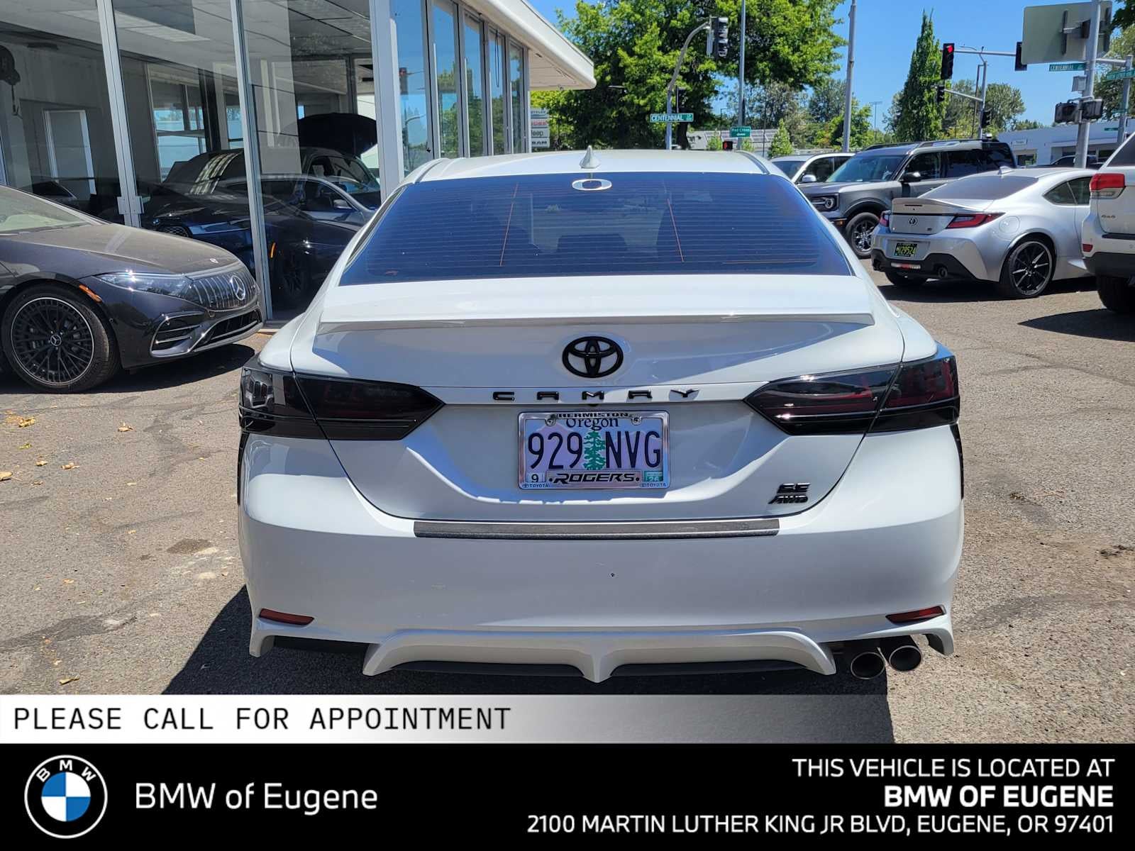 2023 Toyota Camry SE