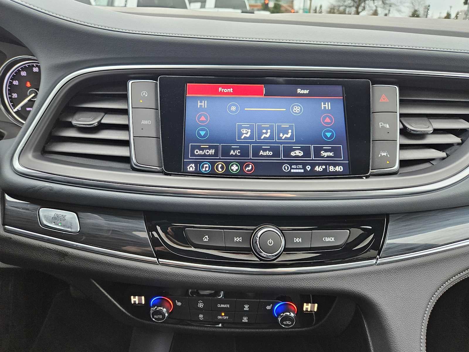 2023 Buick Enclave Essence