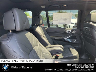 2027 BMW X7 xDrive40i