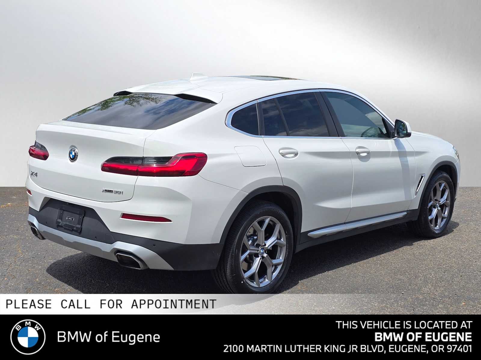 2025 BMW X4 xDrive30i xDrive30i