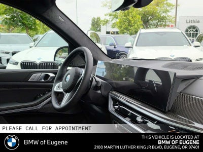 2027 BMW X7 M60i
