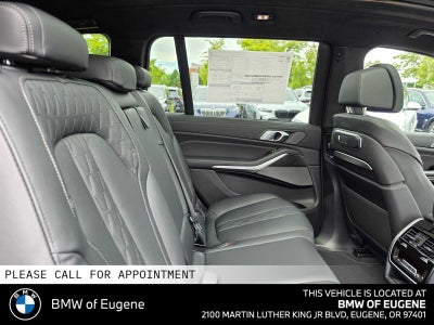 2027 BMW X7 M60i