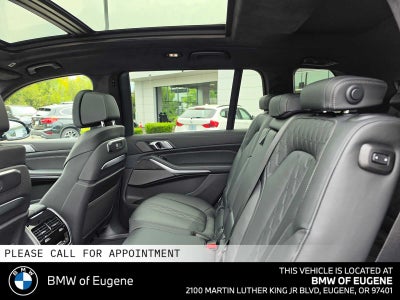 2027 BMW X7 M60i