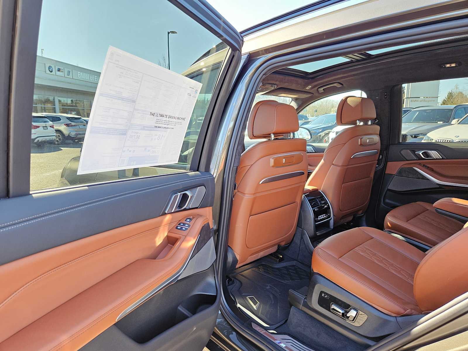 2026 BMW X7 M60i M60i