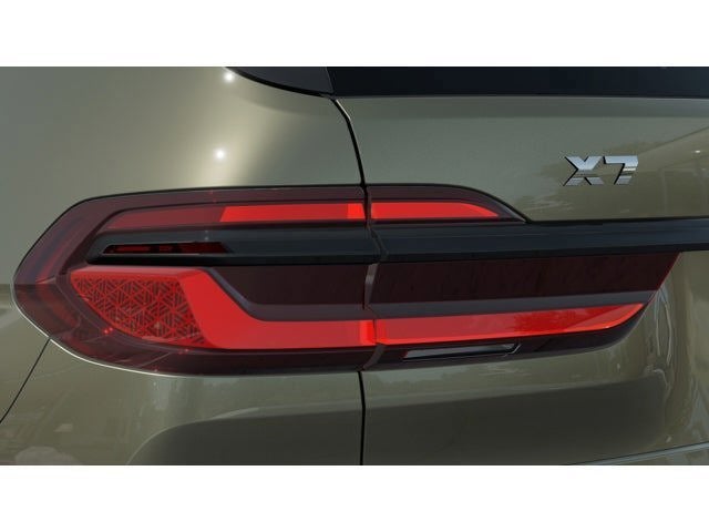 2026 BMW X7 M60i