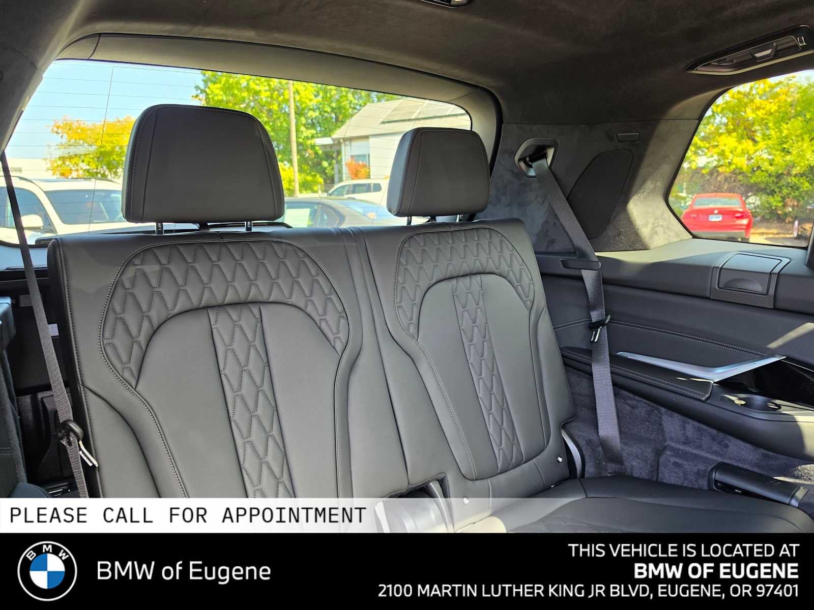2027 BMW X7 M60i