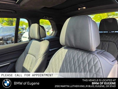 2027 BMW X7 M60i