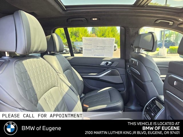 2027 BMW X7 M60i