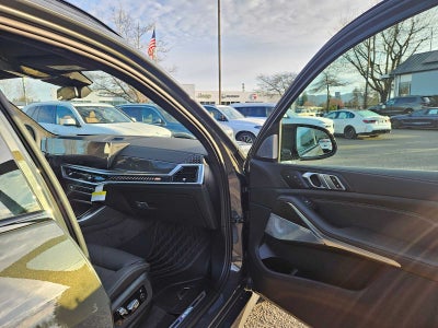 2026 BMW X5 M60i M60i