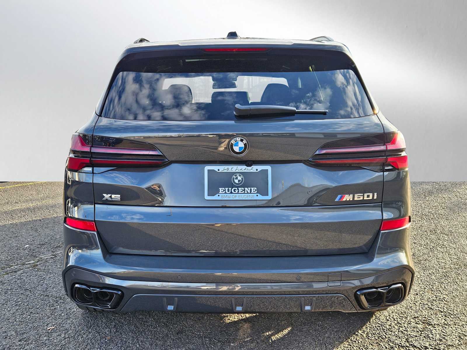 2026 BMW X5 M60i M60i