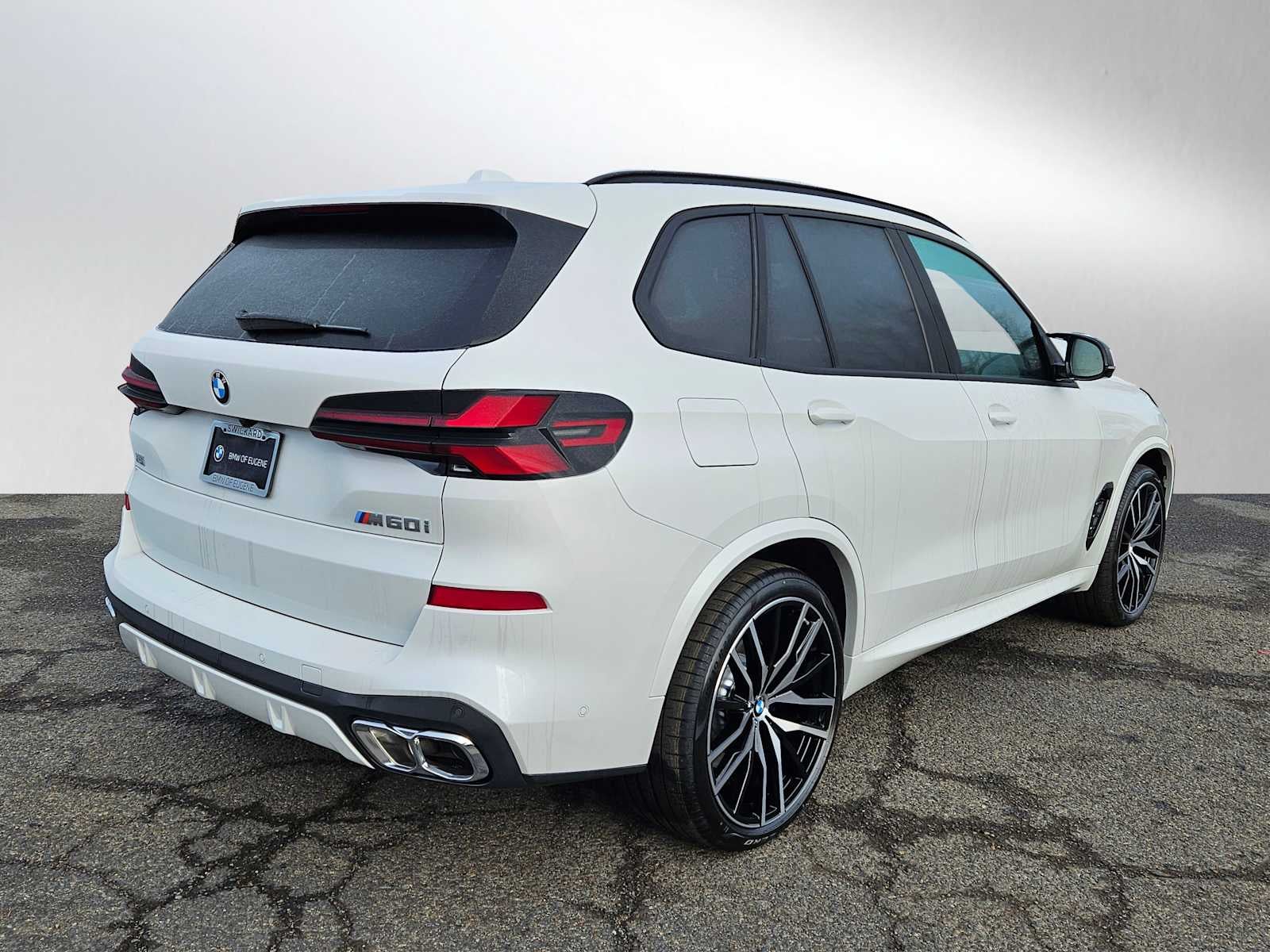 2026 BMW X5 M60i