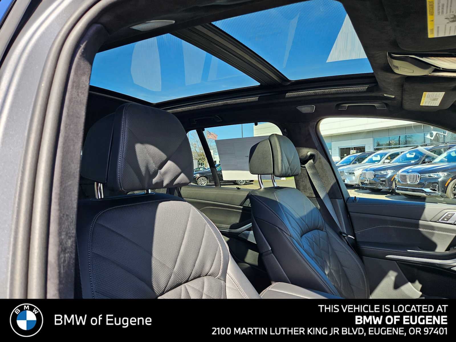 2026 BMW X5 M60i M60i