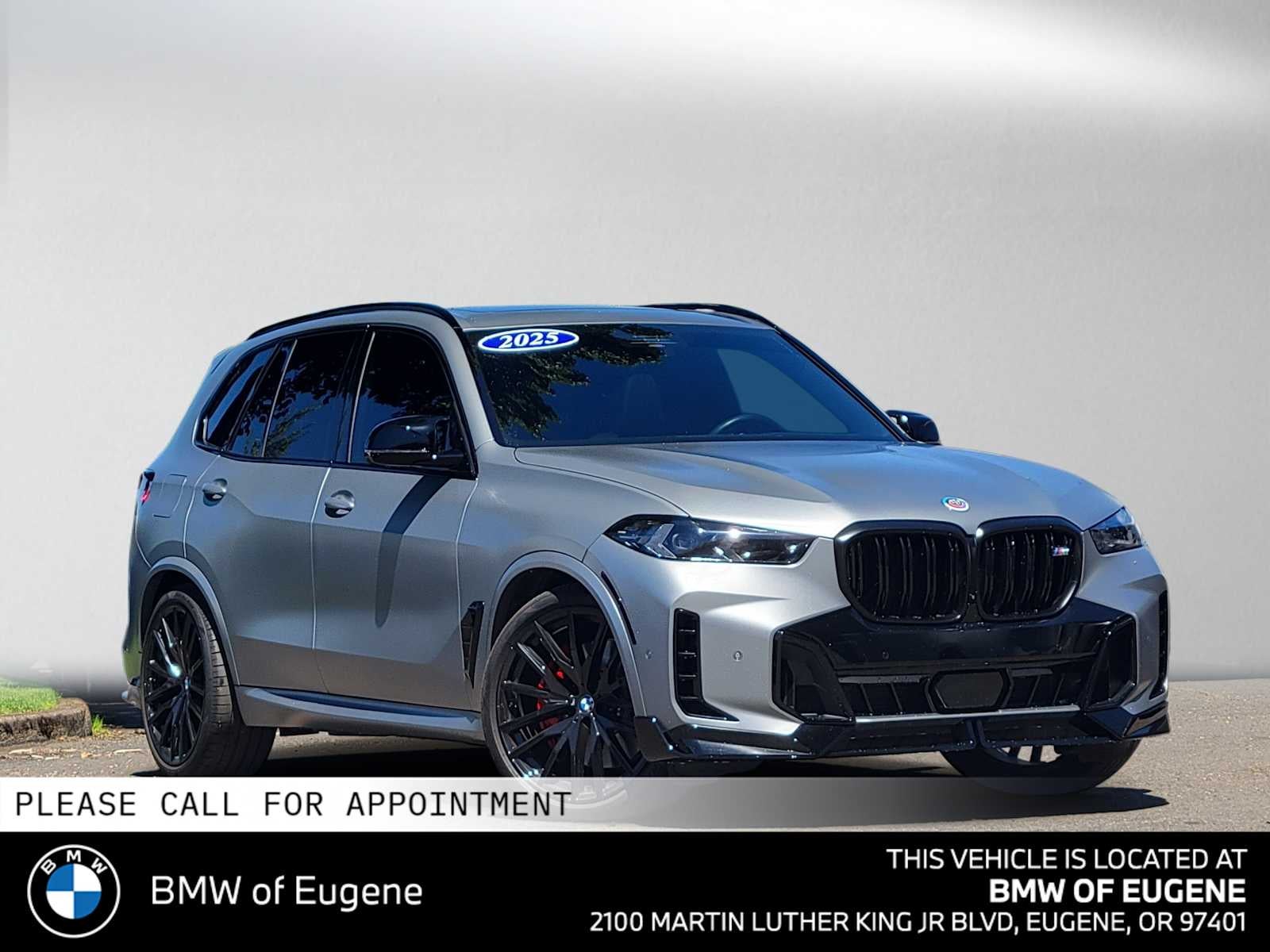 2025 BMW X5 M60i