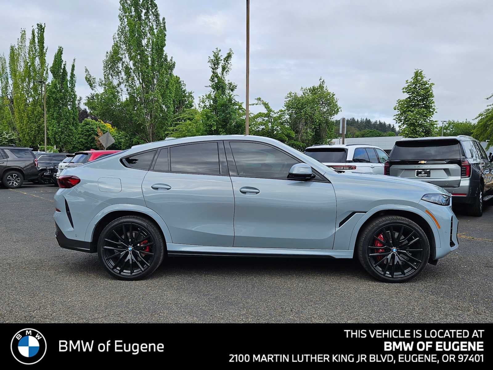 2024 BMW X6 xDrive40i xDrive40i