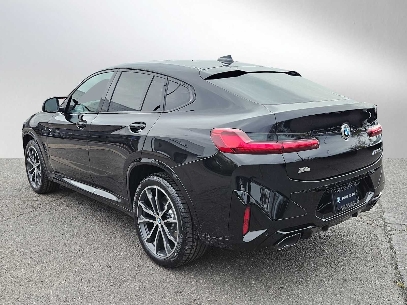 2025 BMW X4 M40i