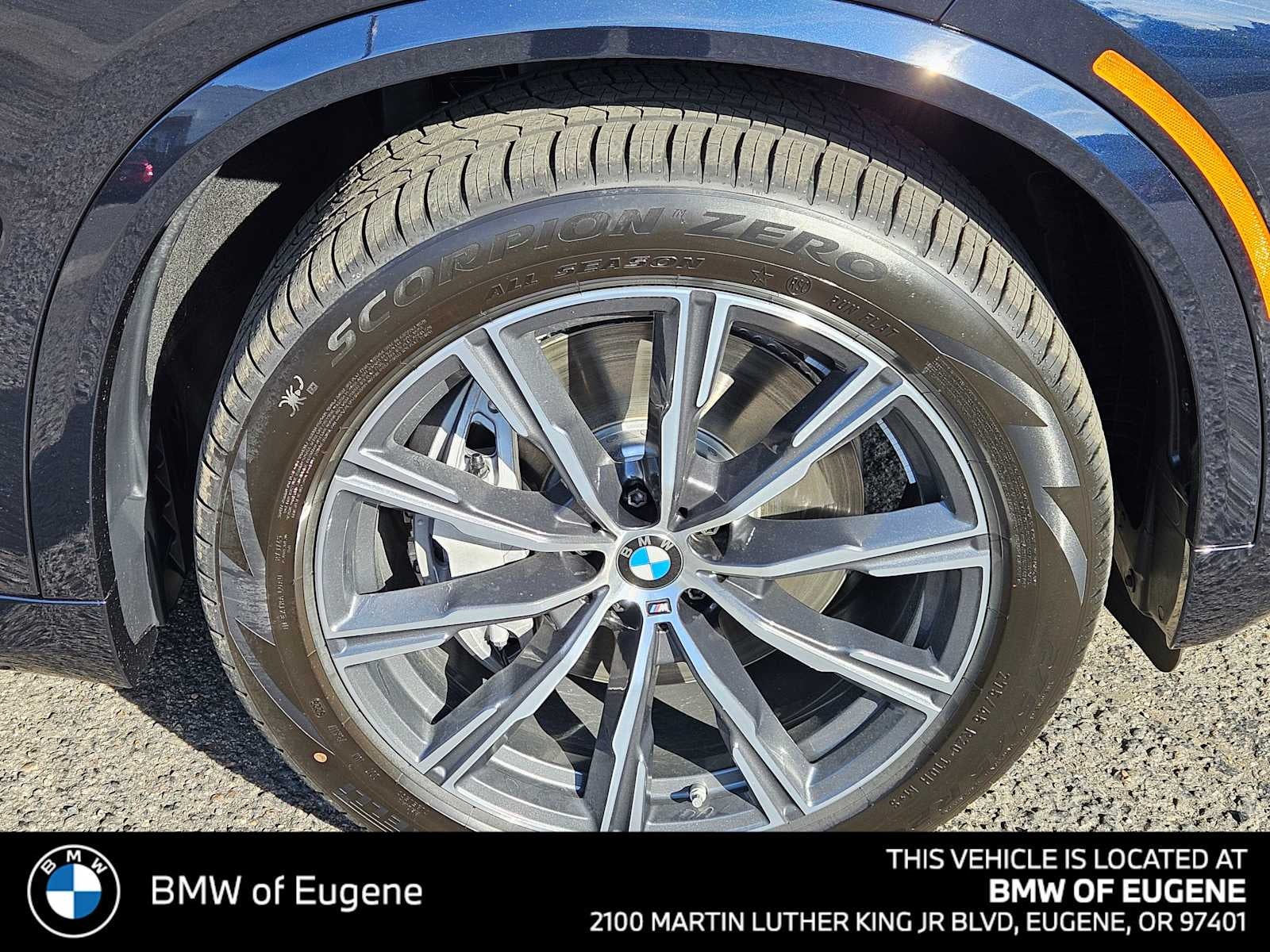 2026 BMW X5 xDrive50e xDrive50e
