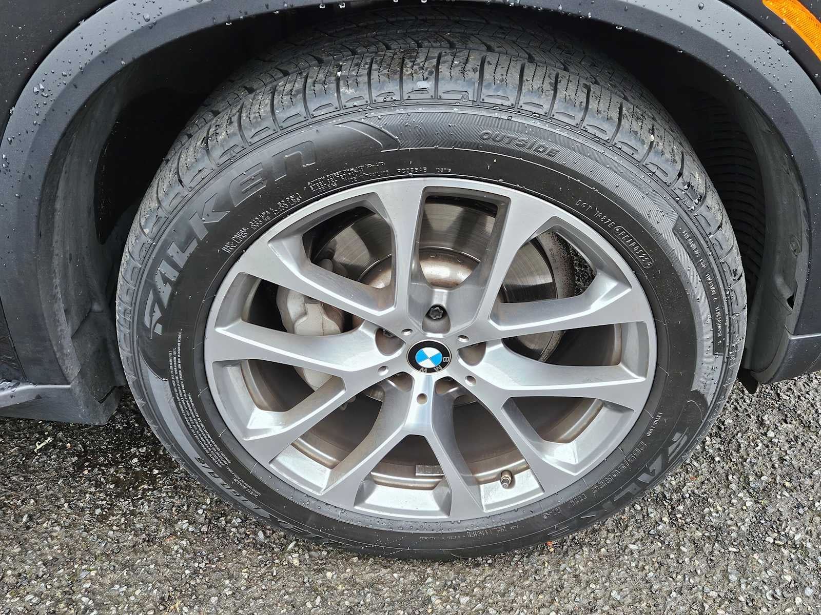 2023 BMW X5 xDrive40i xDrive40i