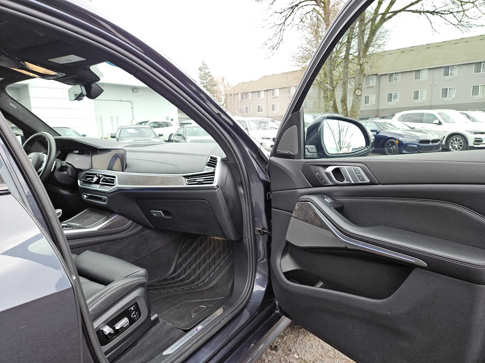 2019 BMW X7 xDrive50i