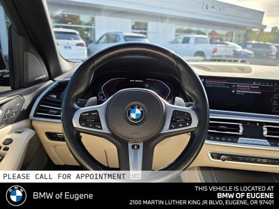2022 BMW X5 M50i