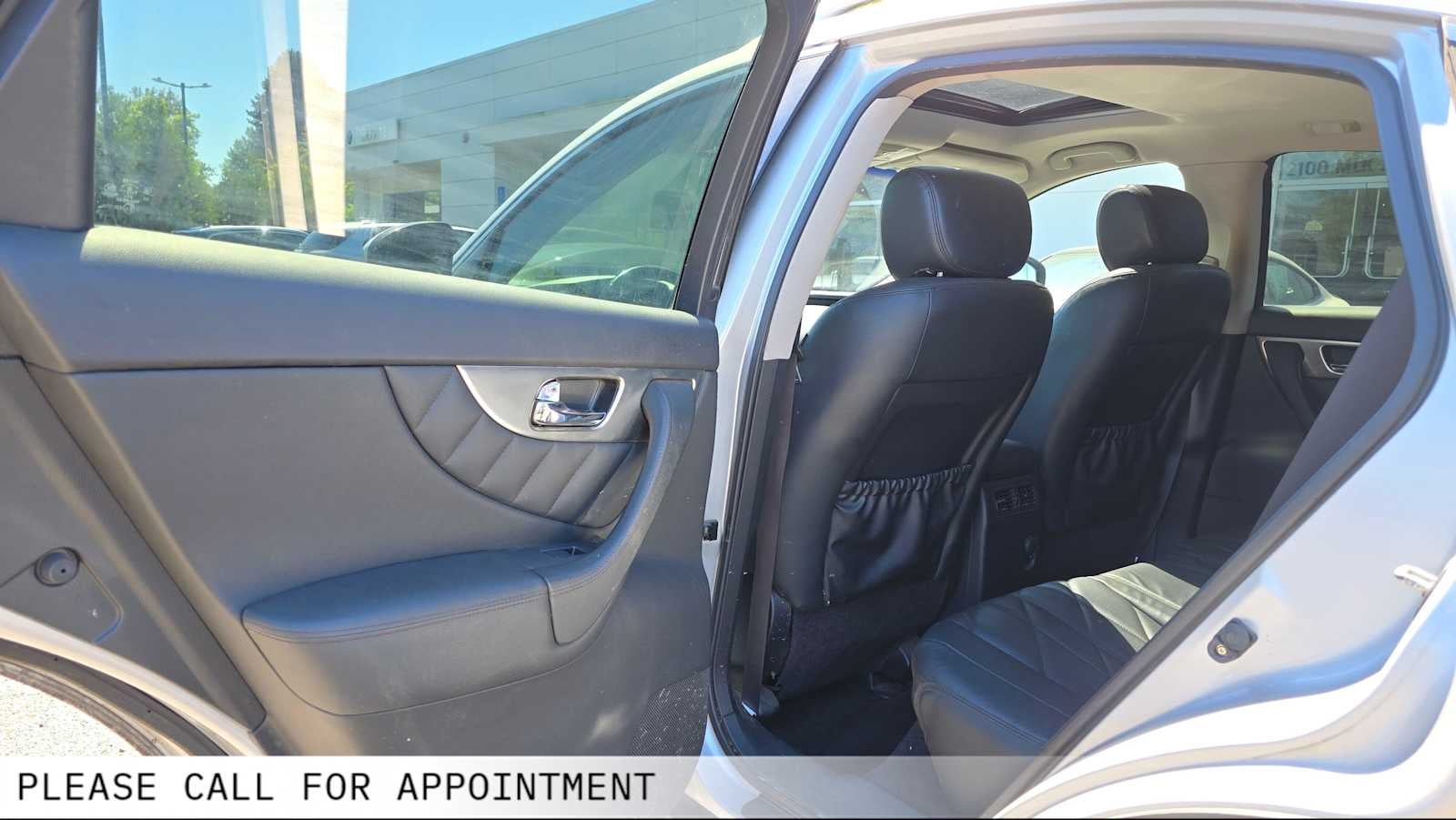 2010 INFINITI FX35 AWD 4dr