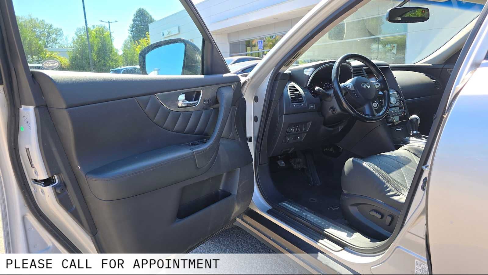 2010 INFINITI FX35 AWD 4dr