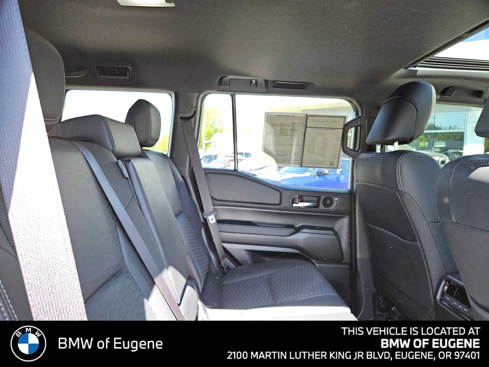 2025 Toyota Land Cruiser 4WD (Natl)