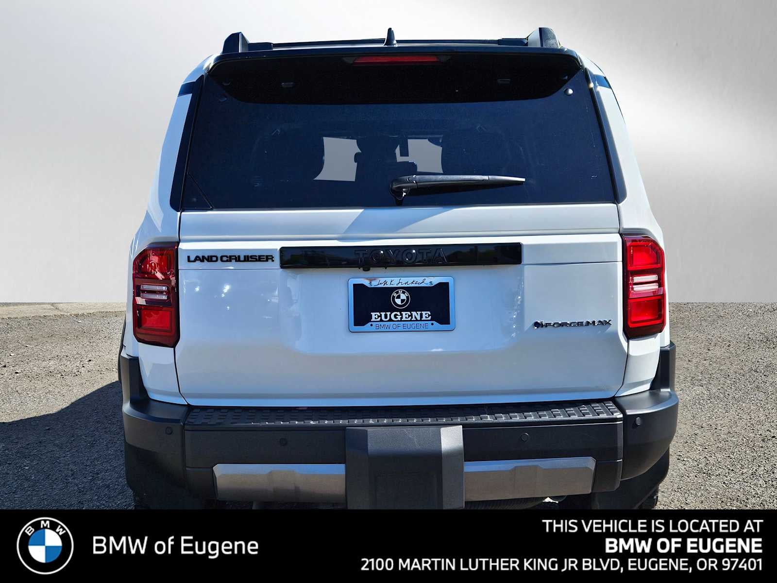 2025 Toyota Land Cruiser 4WD (Natl)