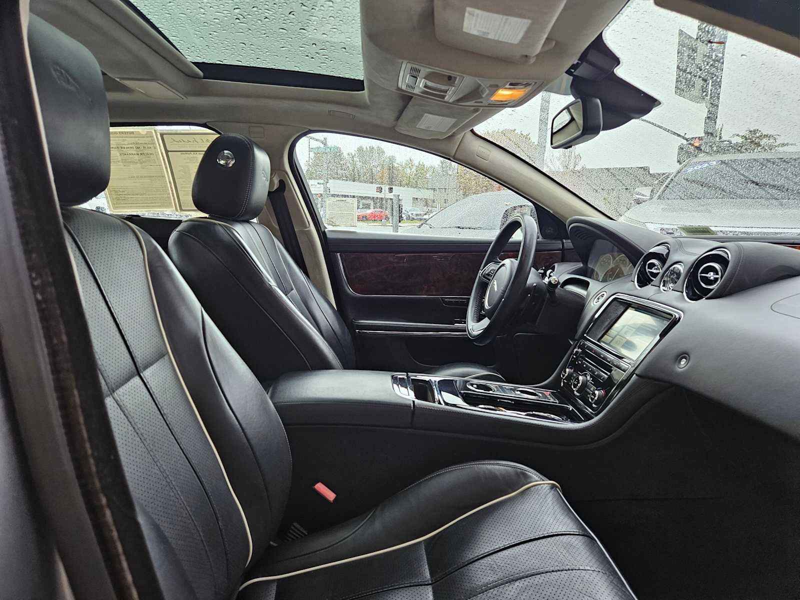 2015 Jaguar XJ XJL Portfolio