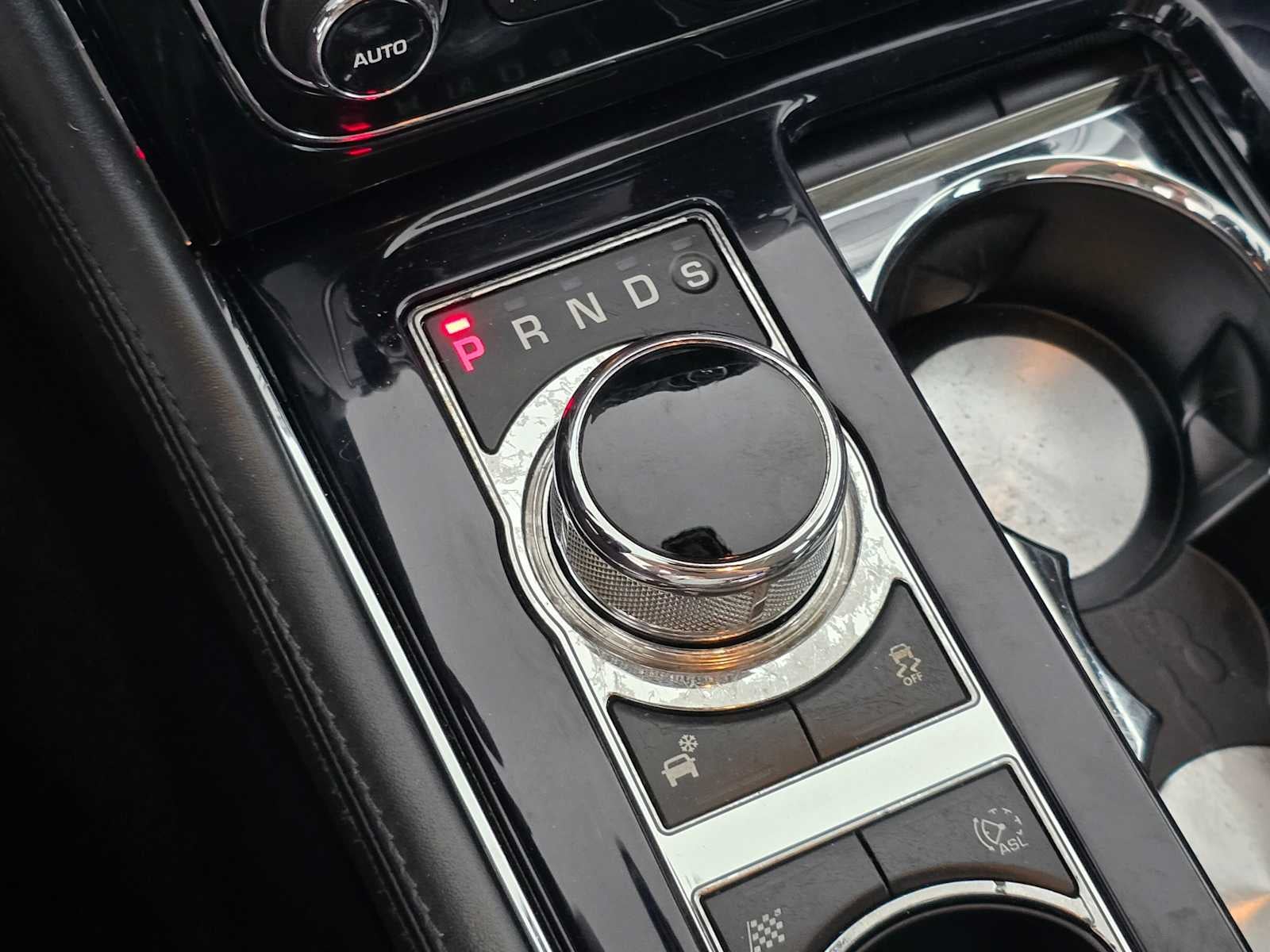 2015 Jaguar XJ XJL Portfolio